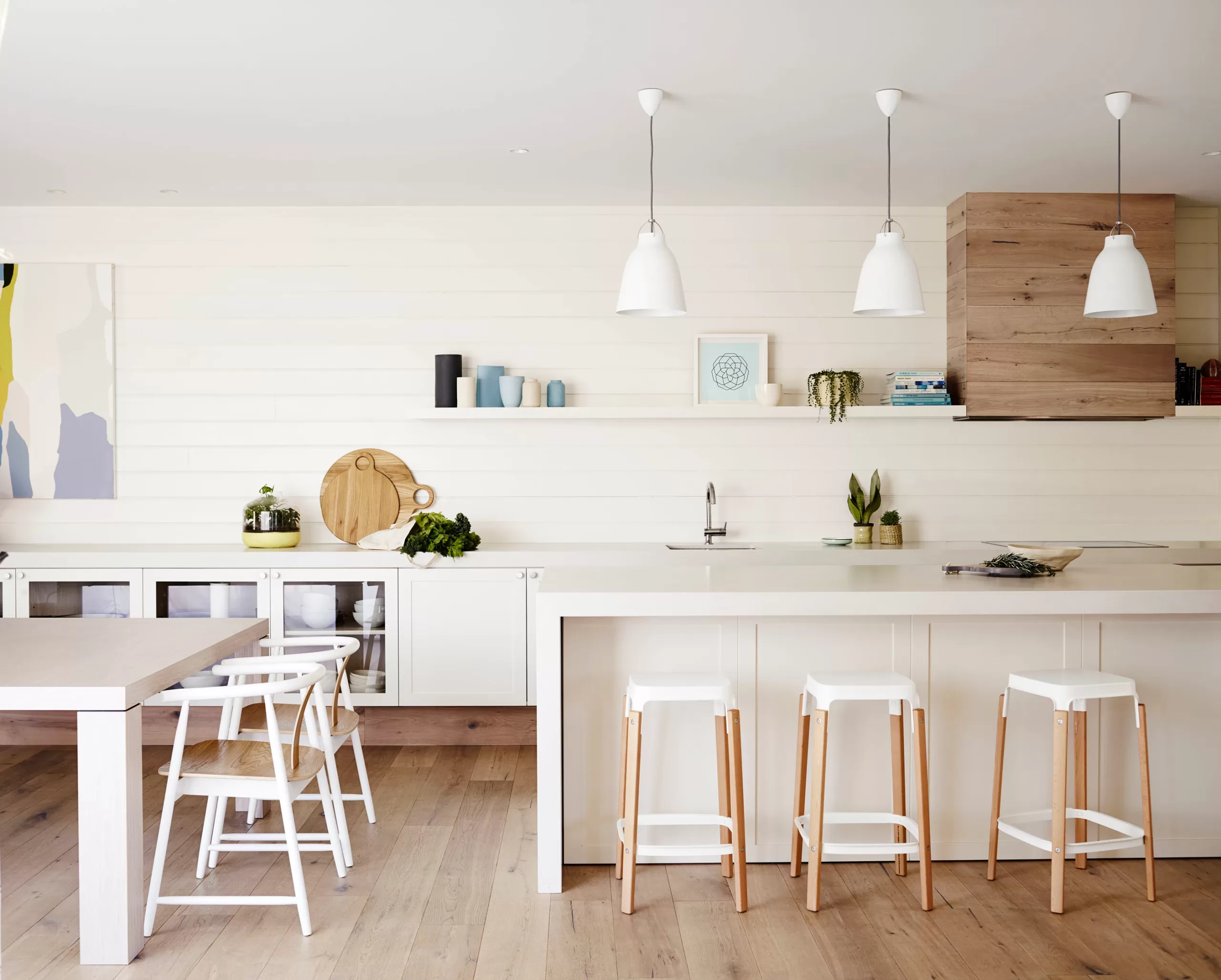 Dulux Natural White – Trắng tự nhiên