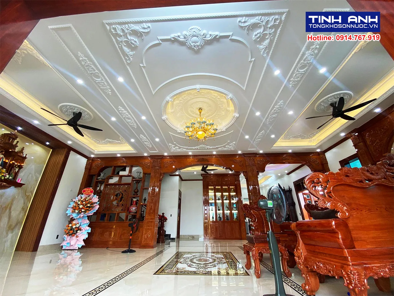 Thi công sơn biệt thự tân cổ điển- Thiết kế trần thạch 