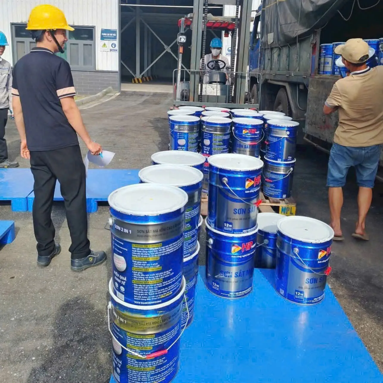 Các dòng sơn sắt mạ kẽm Hòa Phát phổ biến hiện nay