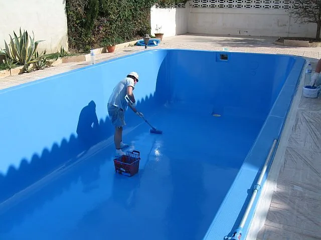 Sơn Epoxy cho hồ nước