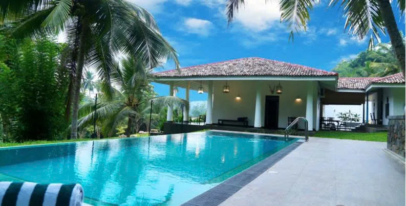 Ứng dụng của sơn Epoxy cho hồ nước