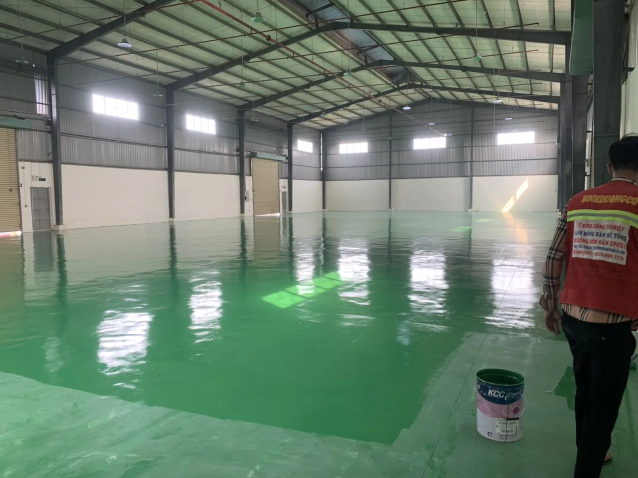 Báo giá sơn nền nhà xưởng  